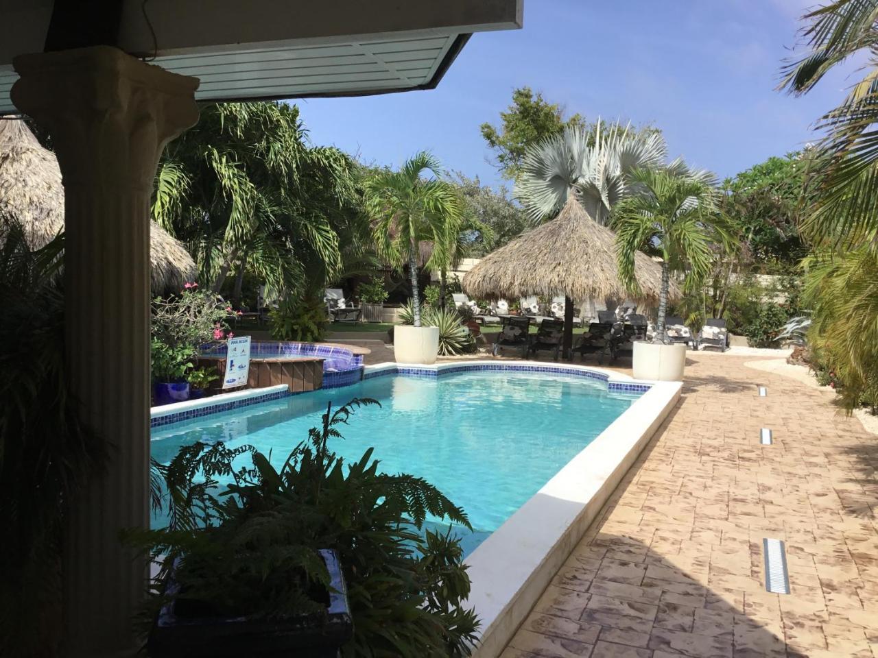 Bananas Apartments Adults Only Палм Бийч Екстериор снимка