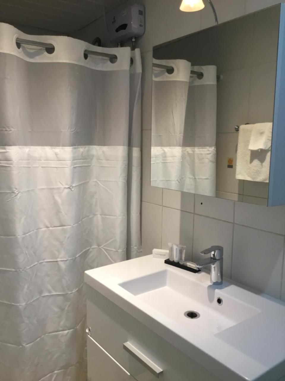 Bananas Apartments Adults Only Палм Бийч Екстериор снимка